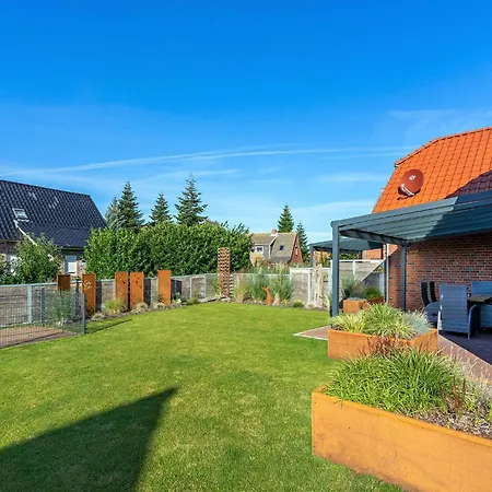 Holiday home Skippers Hus